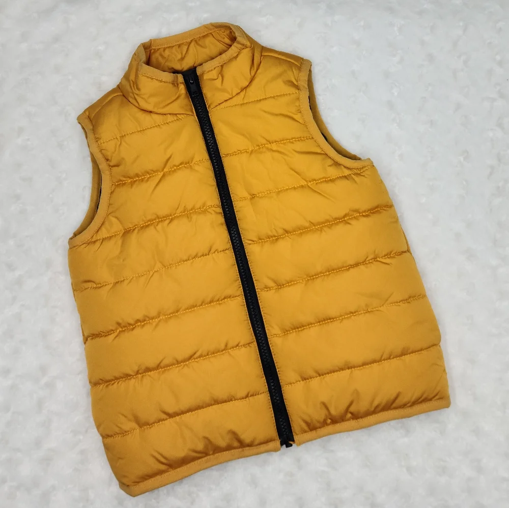 Gap/Gymboree boys' sweater and vest size 4